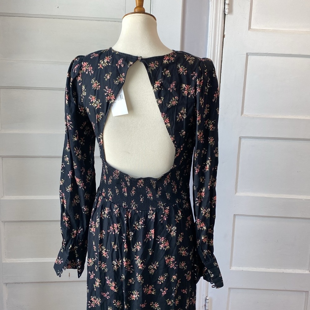 NWT AFRM Gilda Back Cutout Maxi Dress in Noir Bouquet, Size M - Picture 8 of 17